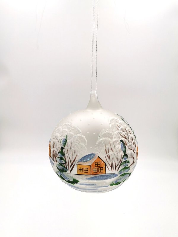 handgearbeitete Glaskugel, 15 cm, weiß,Winterlandschaft m. braunen Häusern